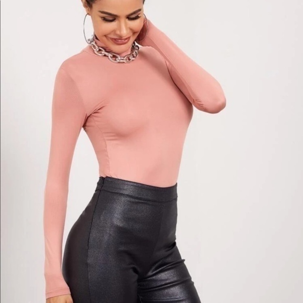 Pink Turtleneck Long sleeve Size Medium